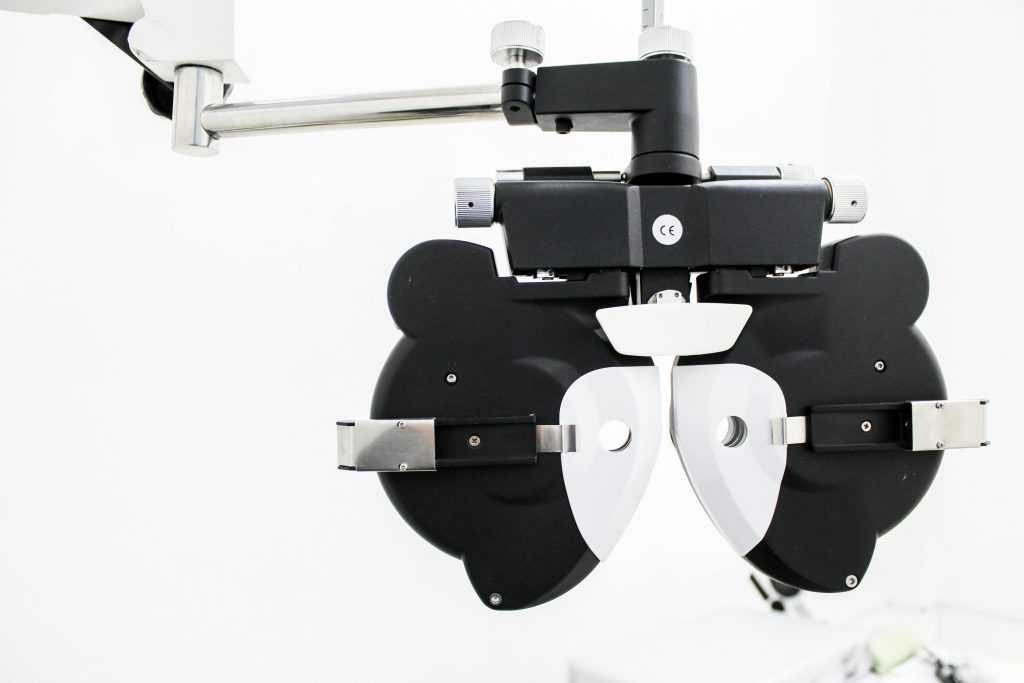 pexels-photo-6275677-6275677 High-quality close-up image of a phoropter, essential for eye examinations in ophthalmology.